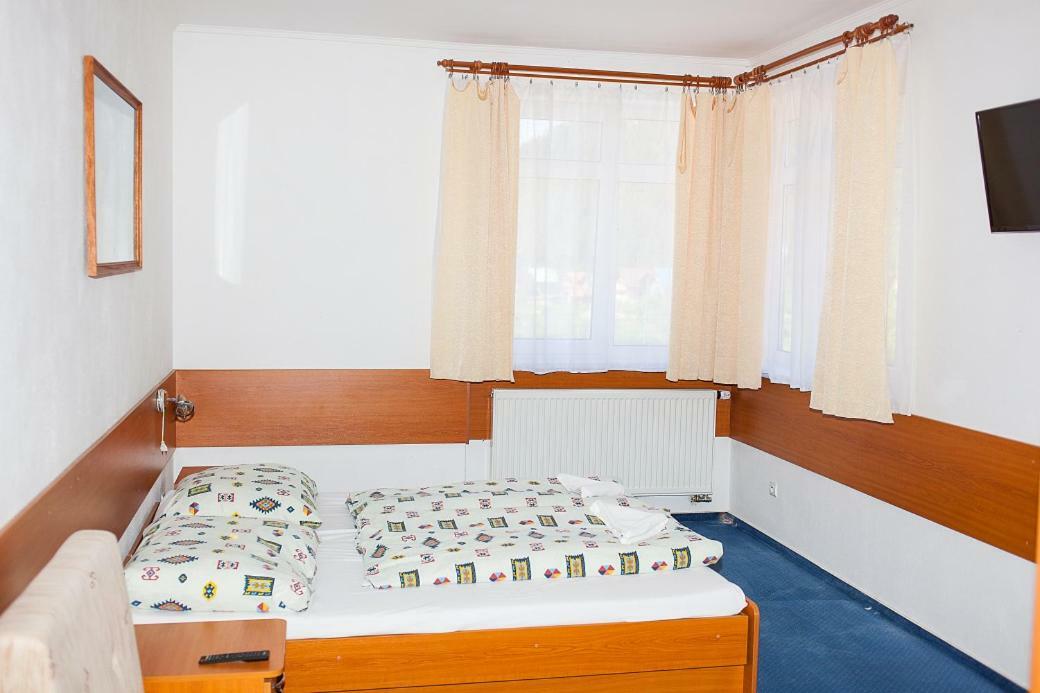Penzion Centrum Oravsky Biely Potok Exterior foto